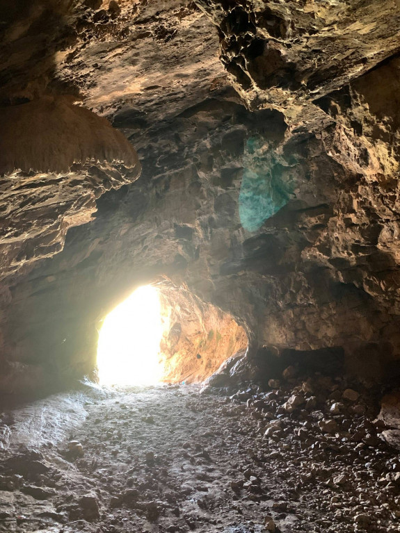 Изображение к Пещера Оранит и родник Эйн Кедем