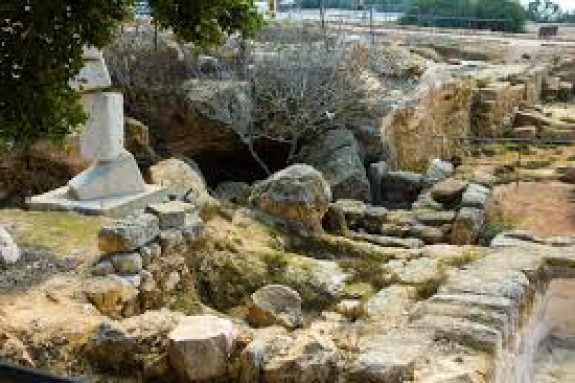 Изображение к Следы персидского периода в Израиле: раскопки в Рамат-Рахель и другие