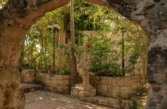 Изображение к Шоппинг-тур в деревню Ярка и Сады Бессмертия