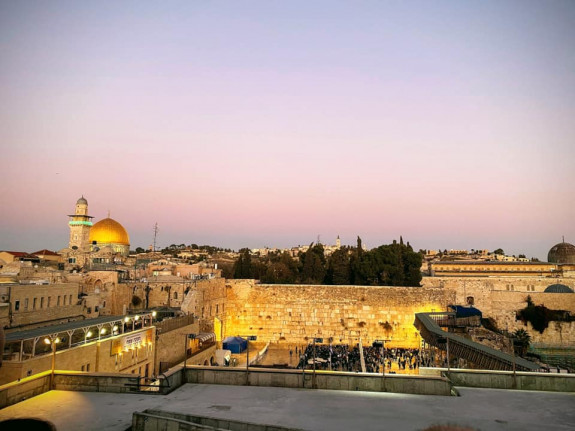 Изображение к Встречаем Шаббат в Иерусалиме
